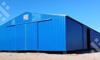 En venta, Galpon de 450 m2 cubiertos, en Parque industrial Centenario
