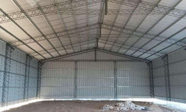 En venta, Galpon de 450 m2 cubiertos, en Parque industrial Centenario