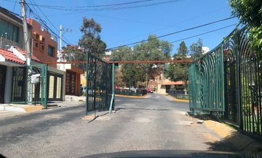 OPORTUNIDAD Casa en venta en Jard de Bellavista, Tlalnepantla