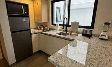 Edificio en venta con19 departamentos amueblados en col Roma, Tonala