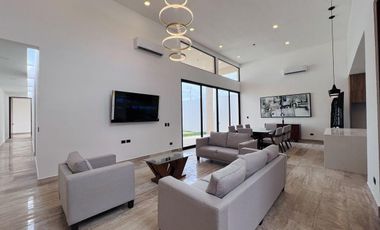 Residencia de UNA PLANTA en Privada Exclusiva con Amenidades Premiun