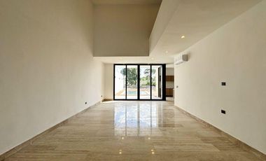 Residencia en Venta en La Mejor Zona de Mérida con Amenidades Premiun