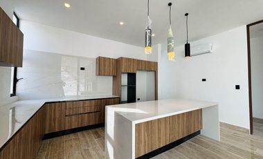 Residencia en Venta en La Mejor Zona de Mérida con Amenidades Premiun