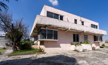 Venta de terreno comercial en TOLUCA-TENANGO  KM 17.5 , con nave industrial