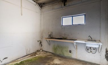 Venta de terreno comercial en TOLUCA-TENANGO  KM 17.5 , con nave industrial