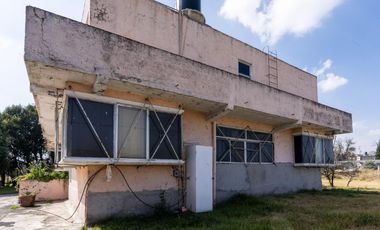Venta de terreno comercial en TOLUCA-TENANGO  KM 17.5 , con nave industrial