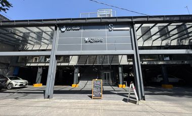 Local Comercial con Vista Exterior en Plaza – Cerca del centro de Coyoacán