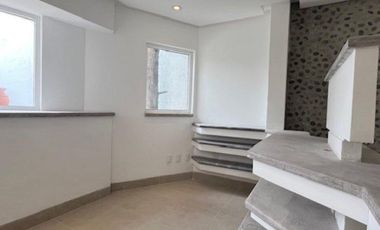 Casa Remodelada en condominio, Venta y Renta - El Yaqui, Cuajimalpa