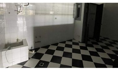 LOCAL COMERCIAL / PH CASA MALECÓN - RM