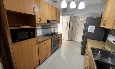 ALQUILER DE CASA 240M2 EN COLÓN MARGARITA DE 3 HABITACIONES AMOBLADO