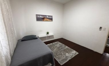 ALQUILER DE CASA 240M2 EN COLÓN MARGARITA DE 3 HABITACIONES AMOBLADO