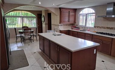 CASA EN VENTA EN EL VALLE DE ANTON