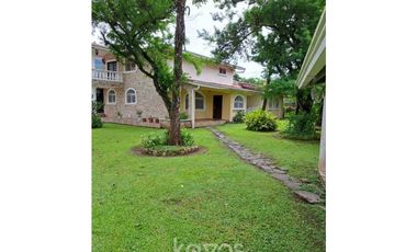 CASA EN VENTA EN EL VALLE DE ANTON