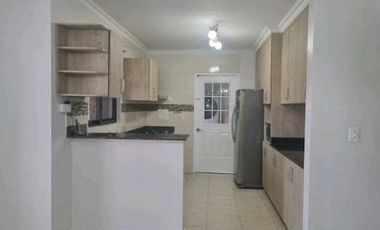 ALQUILER CASA VERSALLES TOTALMENTE AMOBLADA VV