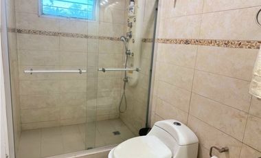 ALQUILER CASA ANCÓN 330M2 EXCELENTE UBICACIÓN CV