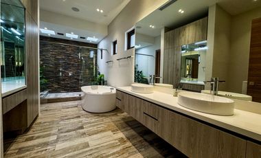 Venta de Casa Residencial Balmoral, Costa del Este