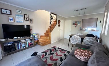 ARRIENDA  En Condominio Altue 3d,2b,1e En 136/67m2