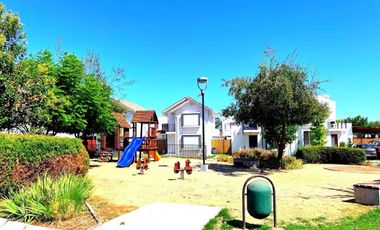 ARRIENDA  En Condominio Altue 3d,2b,1e En 136/67m2