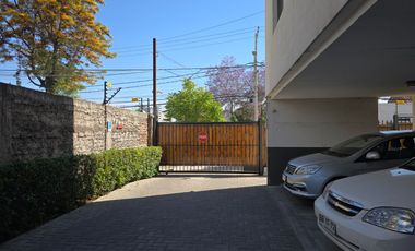 Cómodo departamento en Primera Avenida