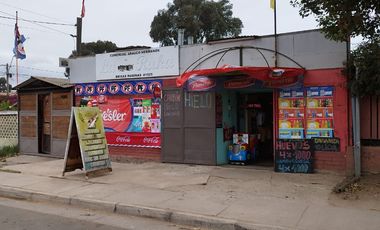 Casa con negocio y panaderia Loncura