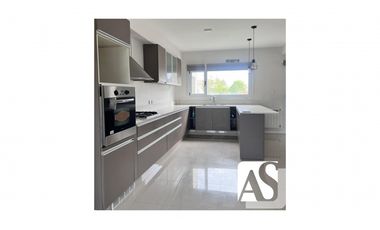 CASA COMAHUE GOLF CLUB