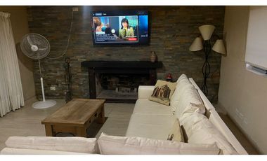 CASA EN VENTA EN COSTA ESMERALDA - DEPORTIVO 515