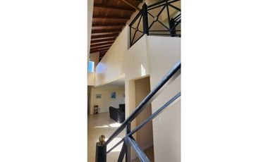 Casa en venta club de campo los puentes 5 dormitorios