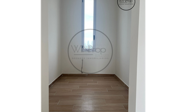 CASA EN VENTA - CLUB CAMPO SAN ROQUE LUJN A ESTRENAR