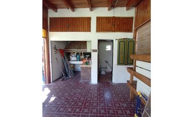 VENTA CASA - CALLE PROFESOR MATHUS 2291 - GUAYMALLÉN - MENDOZA.