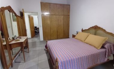 VENTA CASA - CALLE PROFESOR MATHUS 2291 - GUAYMALLÉN - MENDOZA.