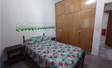 VENTA CASA - CALLE PROFESOR MATHUS 2291 - GUAYMALLÉN - MENDOZA.