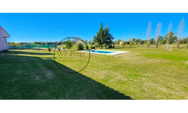 Casa en venta La Elina Comarcas de Luján