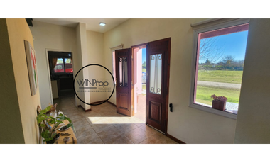 Casa en venta La Elina Comarcas de Luján