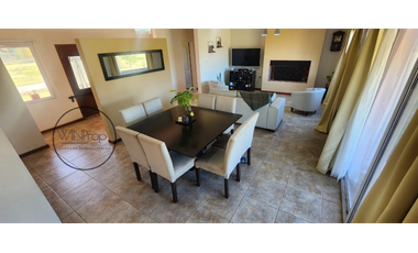 Casa en venta La Elina Comarcas de Luján