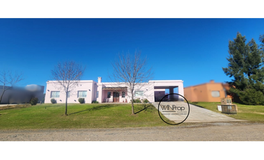 Casa en venta La Elina Comarcas de Luján