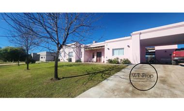 Casa en venta La Elina Comarcas de Luján