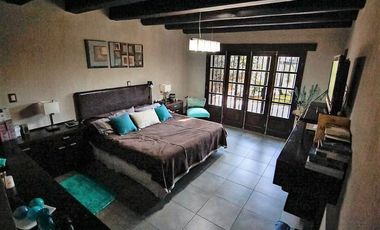 VENTA CASA- CALLE PUEYRREDON- LUJAN - MENDOZA