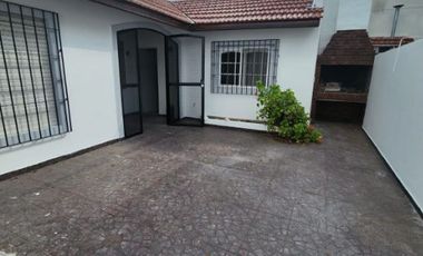 Departamento Tipo Casa en alquiler en Wilde