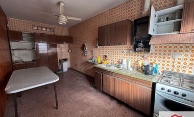 PH en alquiler de 3 dormitorios en Ramos Mejía