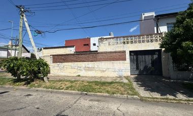 Casa en venta en Moron Norte