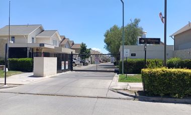 CASA EN CONDOMINIO CON FINANCIAMIENTO ESPECIAL