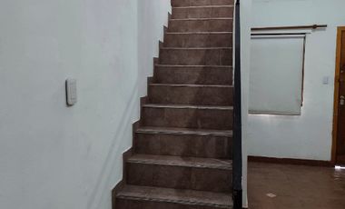 Casa PH en alquiler en Caseros