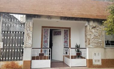 Casa en alquiler en Caseros