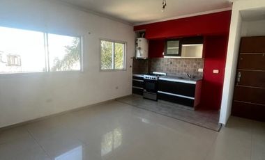 Departamento en alquiler en Villa Luzuriaga