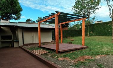 Chalet zona Parque de las Naciones en Oberá