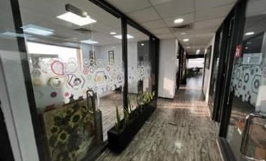 Oficina en Arriendo en Apoquindo con Cruz del Sur