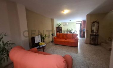 Se vende casa en Sauces 7, cerca a la Academia Naval, KariG