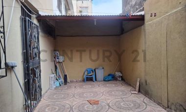 Se vende casa en Sauces 7, cerca a la Academia Naval, KariG