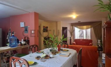 Se vende casa en Sauces 7, cerca a la Academia Naval, KariG