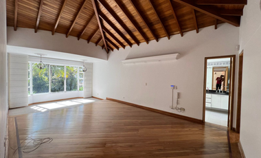 Casa en Arriendo Ubicado en Envigado Codigo 154